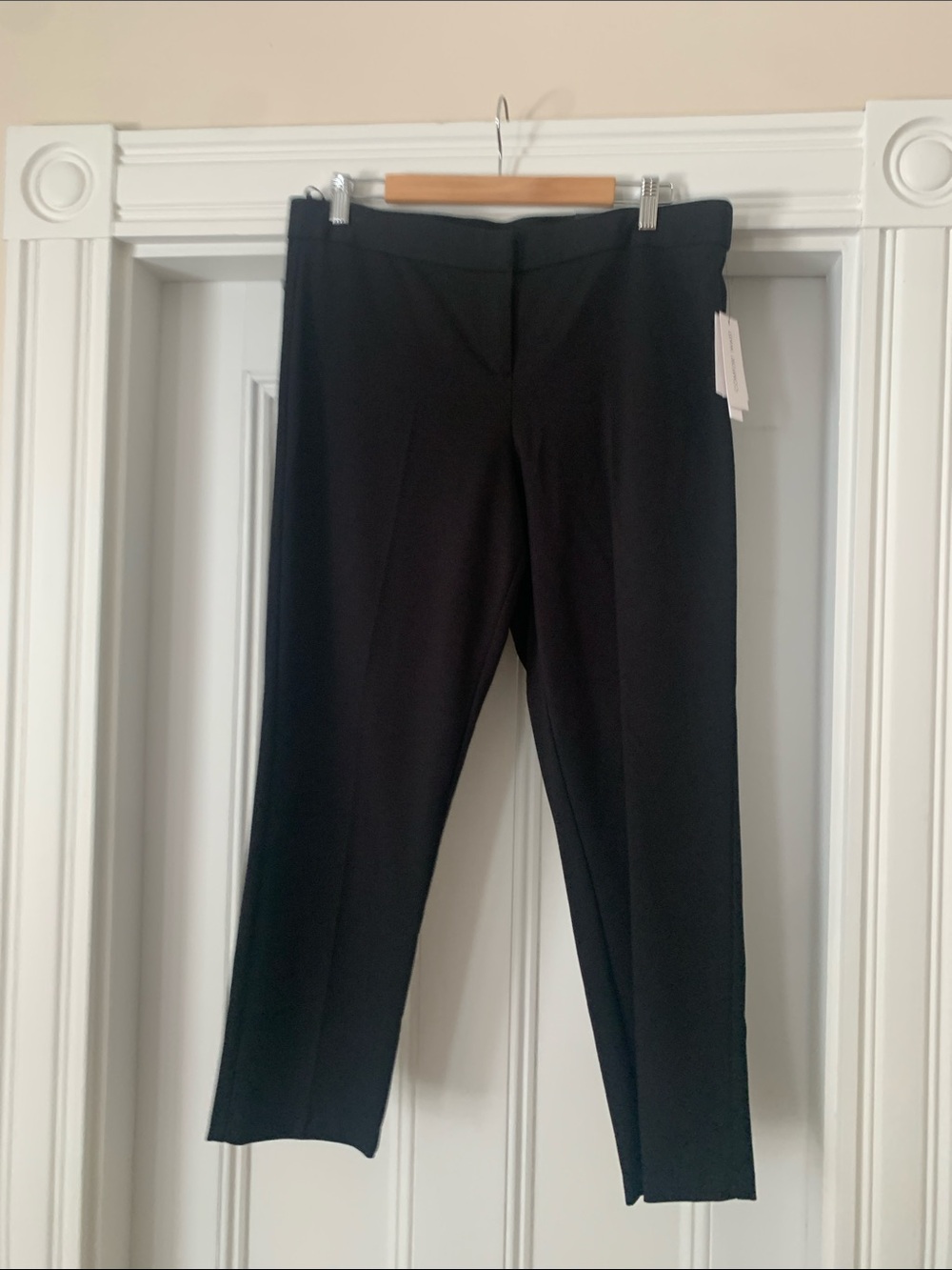 Amanda & Chelsea Black Straight-Leg Ankle Pants